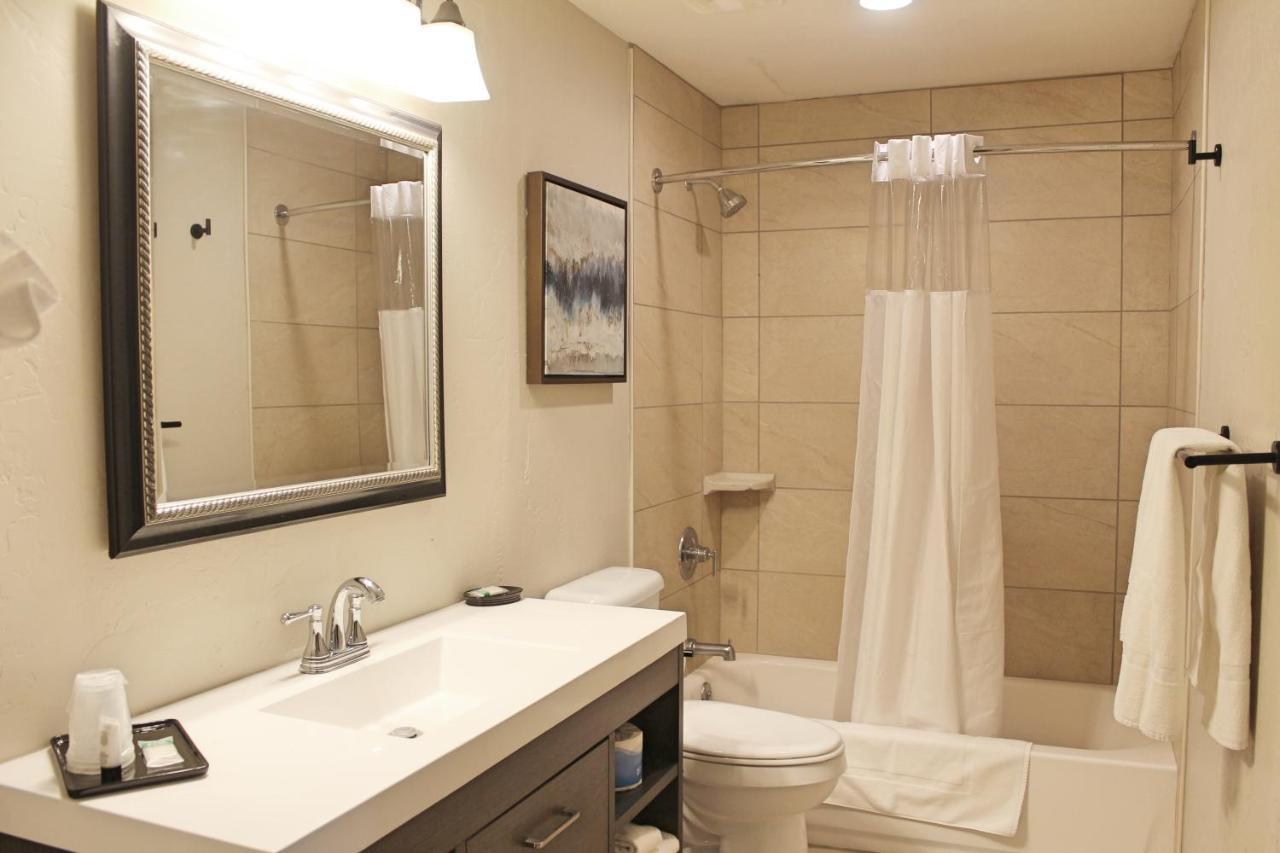 Bell & Main Alamosa Studio Suite-Walking Distance To Downtown Bagian luar foto